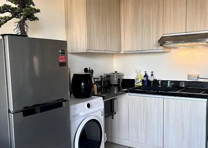 Cozy Studio, Super Fast Internet, Workspace And Washer アパート