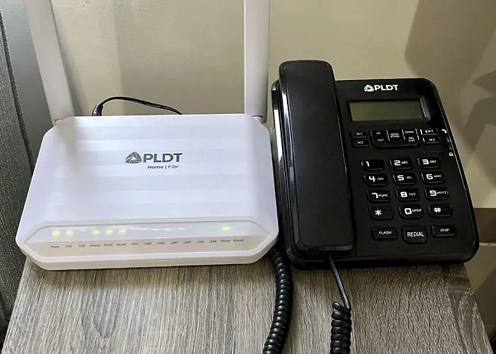 Cozy Studio, Super Fast Internet, Workspace And Washer セブ市
