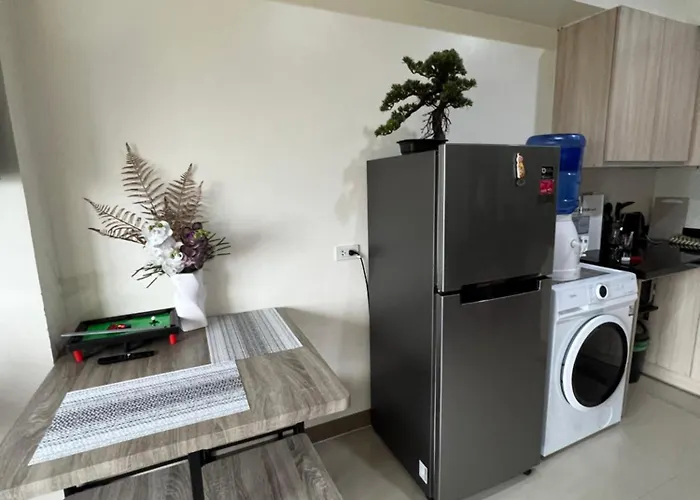 Cozy Studio, Super Fast Internet, Workspace And Washer アパート セブ市