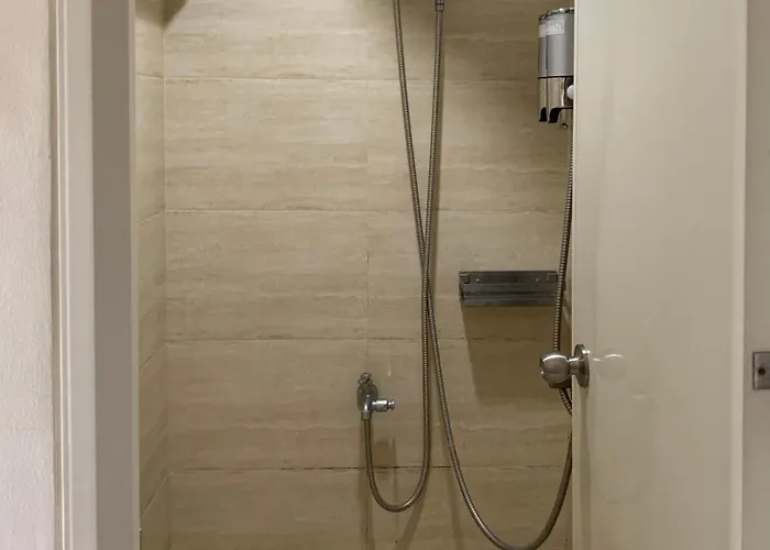 Cozy Studio, Super Fast Internet, Workspace And Washer * セブ市