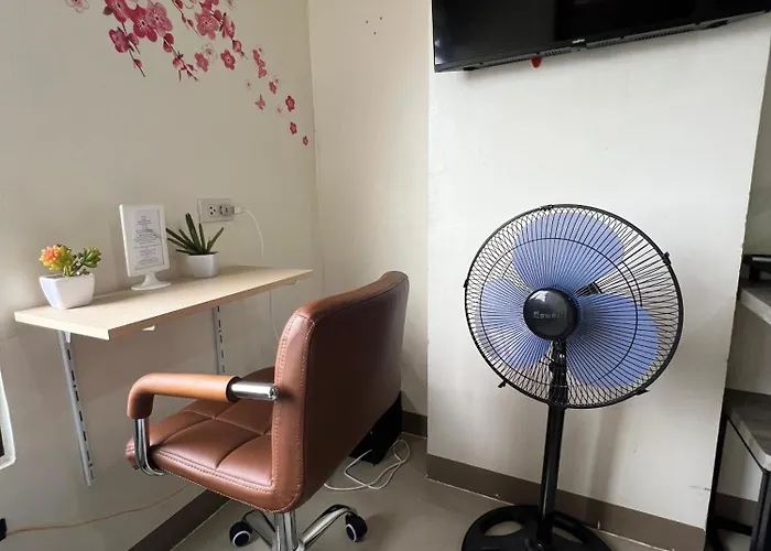 Cozy Studio, Super Fast Internet, Workspace And Washer セブ市